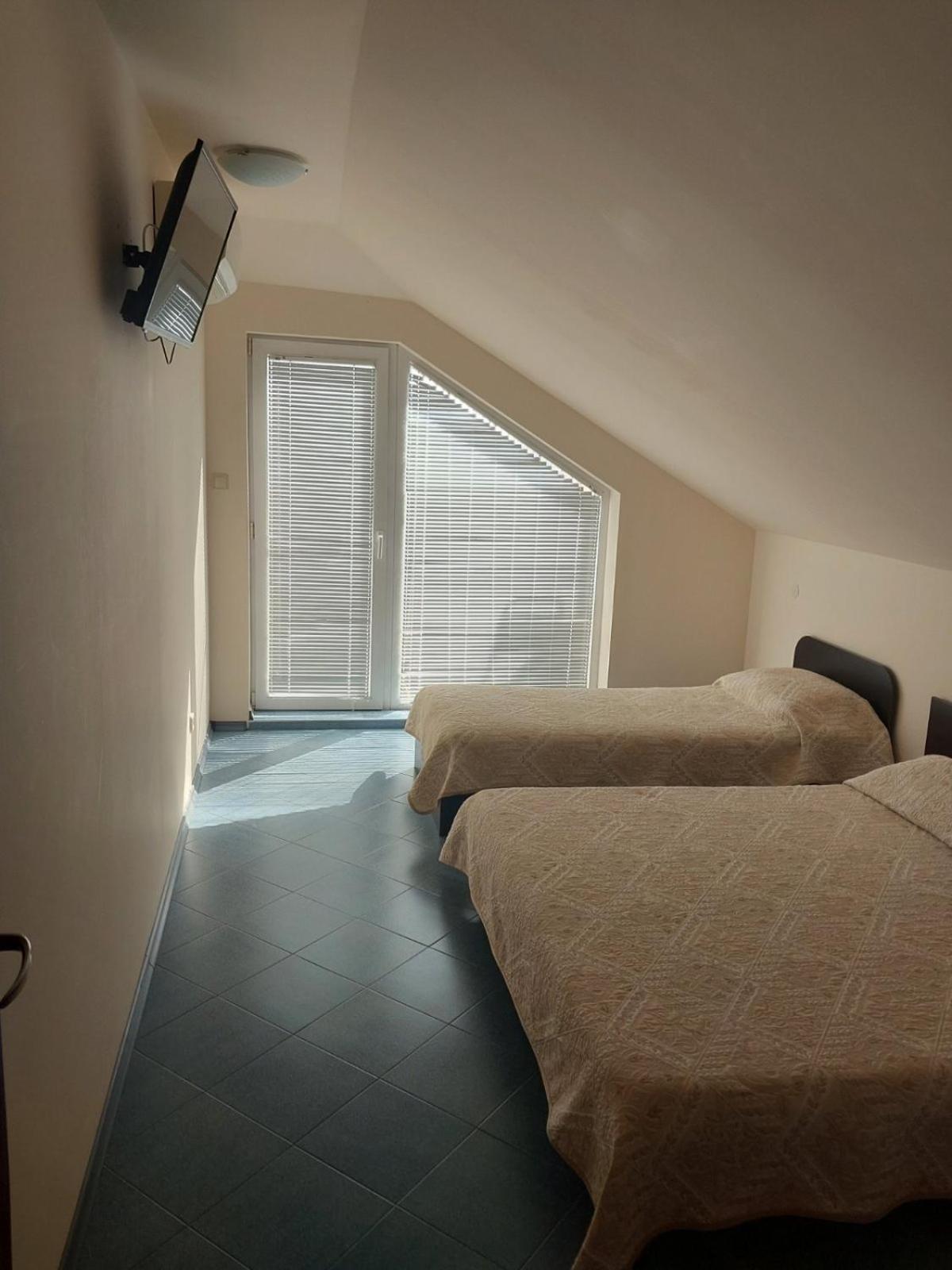 Family Hotel Maritime Ahtopol Exterior photo